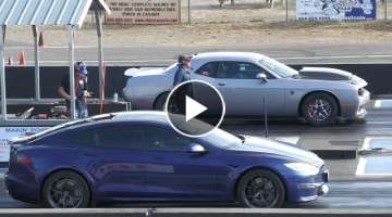 Tesla Plaid vs Hellcat- drag racing